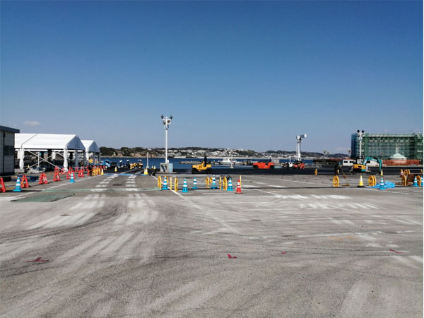 江ノ島ヨットハーバー舗装工事